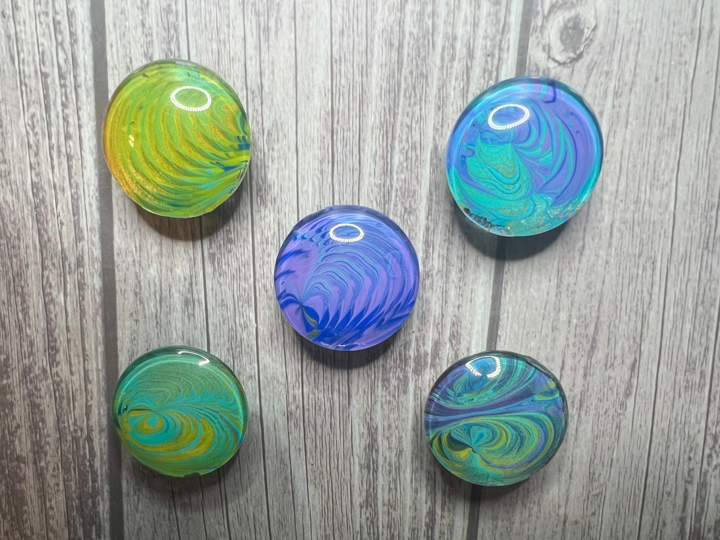 Handmade 18mm Glass Cabochon Magnets Set of 5 Acrylic Pour Art Skins Unique Fridge Decor Locket Accessories Office Magnets Gift Set